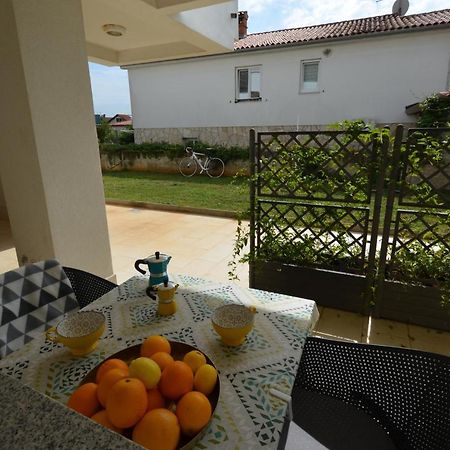Apartments Karmen Maria Novigrad (Istria) Exterior foto